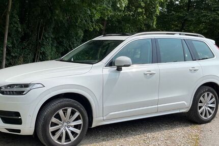 Volvo XC90 124.000 km 32.800 &euro; Herrenberg 71083