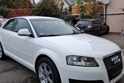 Audi A3 215.000 km 3.500 &euro; Stuttgart 70378