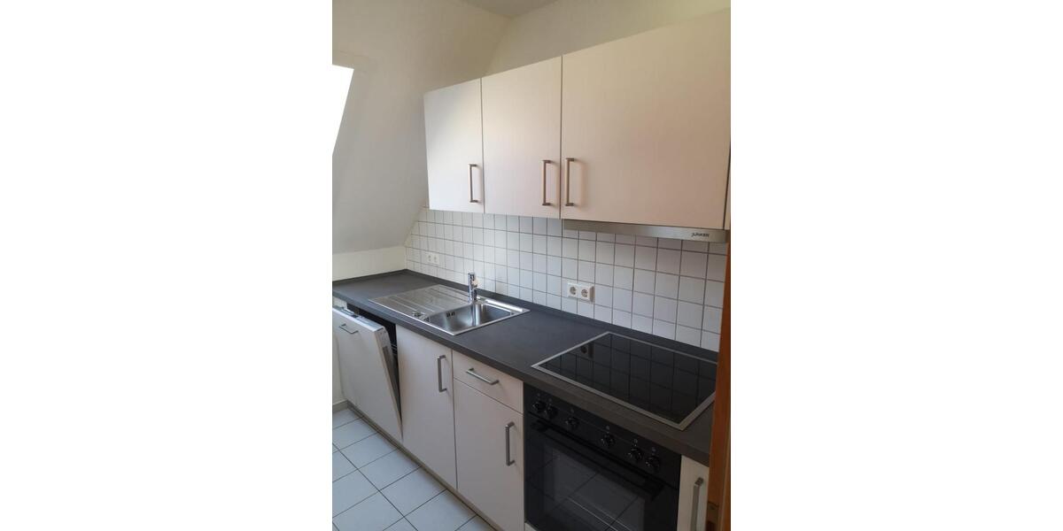 Dachgeschoßwohnung Bietigheim-Bissingen Bissingen - 3 Zimmer, 75 m&sup2;, 1.100&euro; | Angebot:27625228
