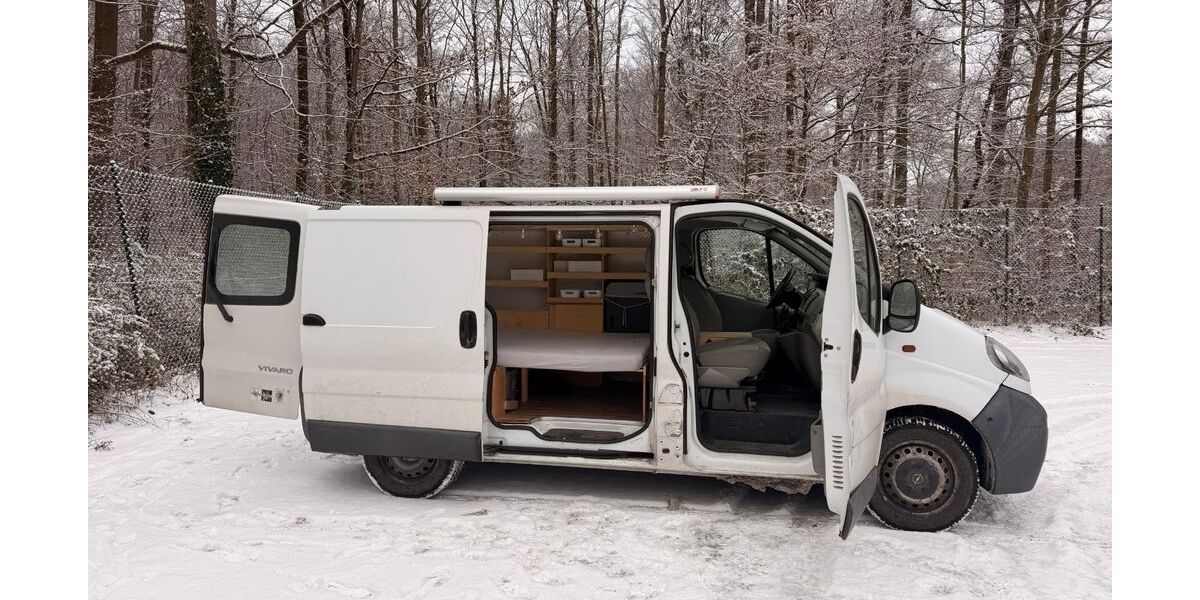 Opel Vivaro 145.000 km 9.500 &euro; Stuttgart 70193