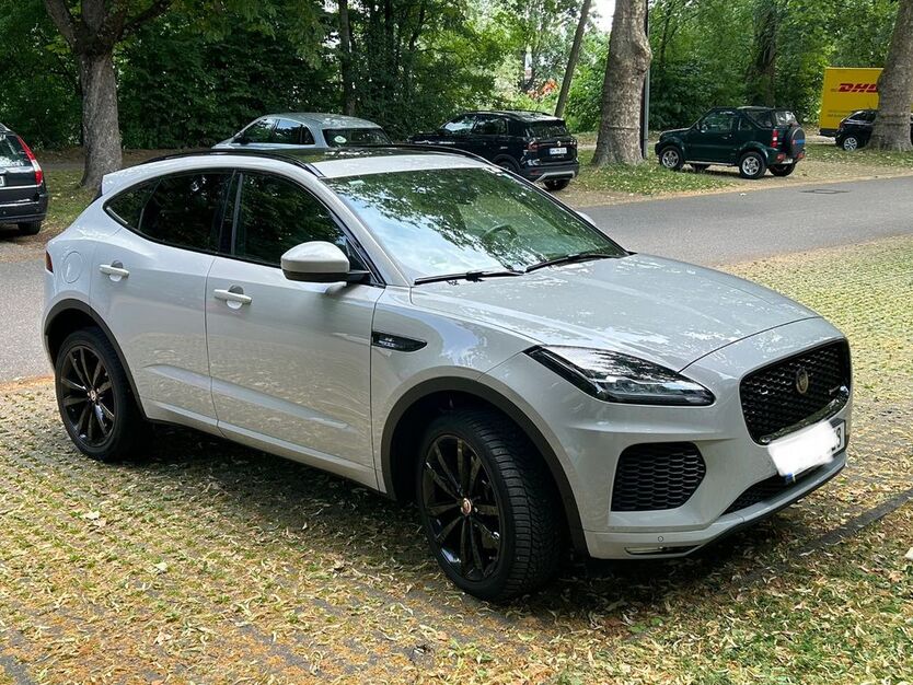 Jaguar E-Pace 99.000 km 24.750 € Stuttgart 70599