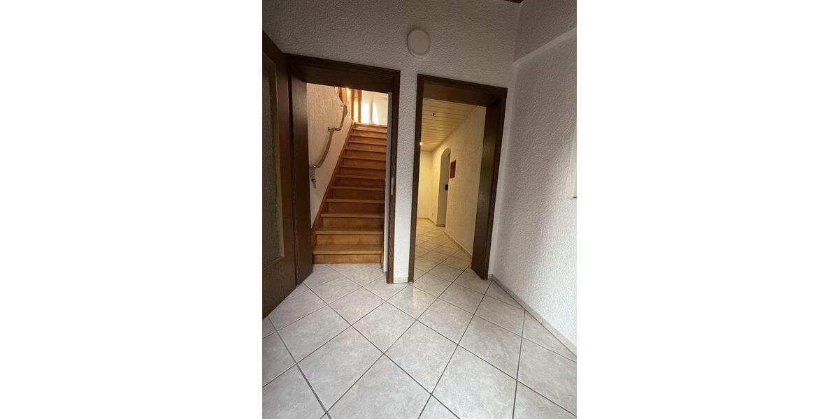 Einfamilienhaus Remseck am Neckar - 5.5 Zimmer, 120 m&sup2;, 419.000&euro; | Angebot:26013882