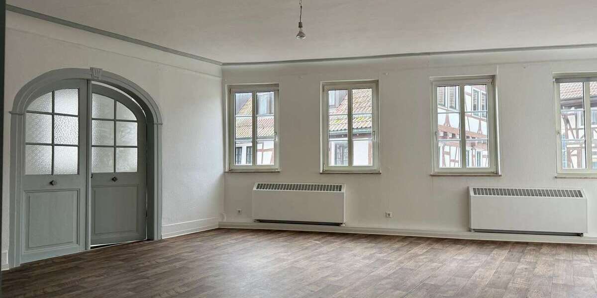 Etagenwohnung Leonberg - 4 Zimmer, 91 m&sup2;, 319.000&euro; | Angebot:27571450