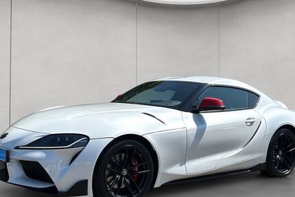 Toyota Supra 42.000 km 42.980 € Esslingen 73730