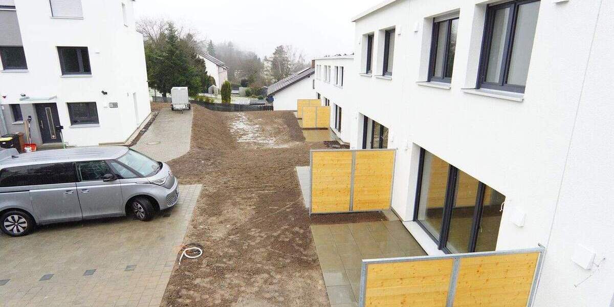 Reihenmittelhaus Pforzheim Würm - 5 Zimmer, 132 m&sup2;, 1.499&euro; | Angebot:24736515