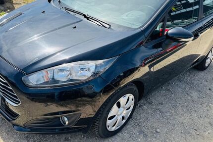 Ford Fiesta 152.300 km 3.999 &euro; Filderstadt 70794