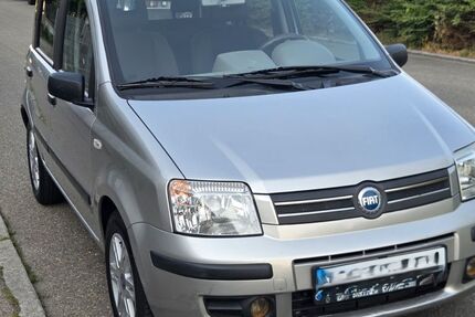Fiat Panda 145.213 km 3.799 &euro; Reutlingen 72764