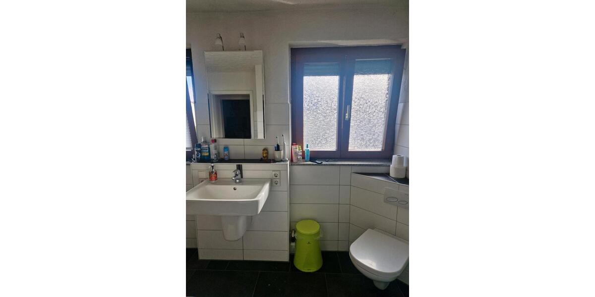 Doppelhaushälfte Nufringen - 6 Zimmer, 160 m&sup2;, 590.000&euro; | Angebot:26044573