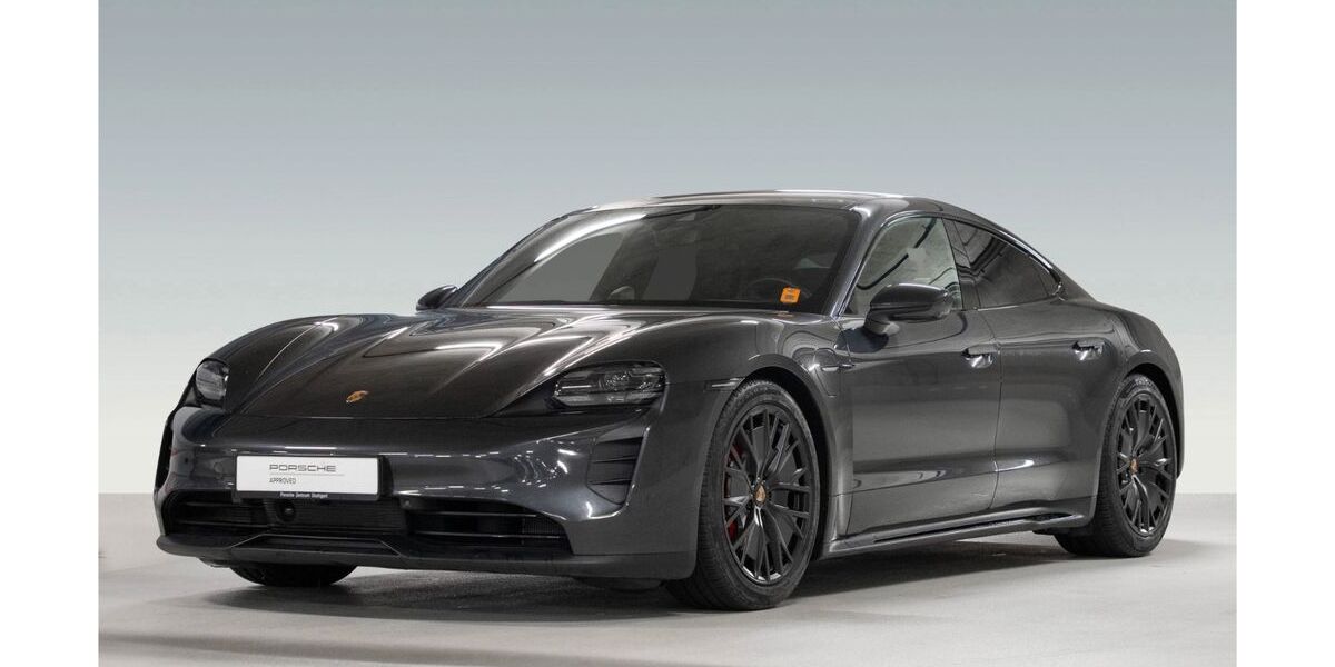 Porsche Taycan 70.400 km 77.300 € Stuttgart 70469