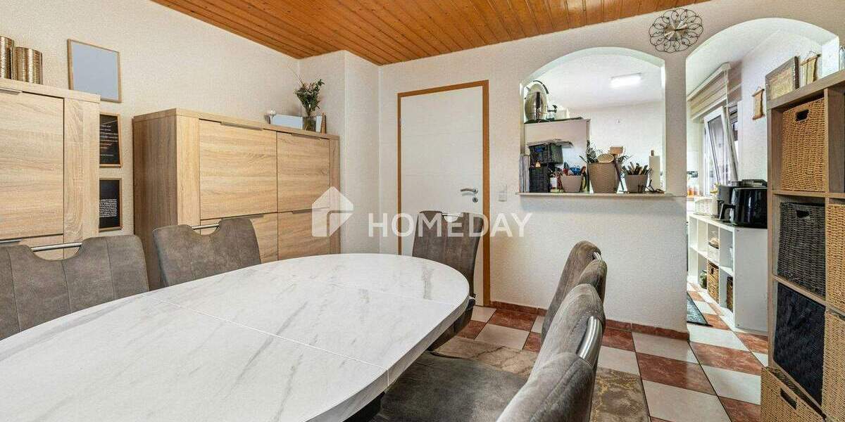 Mehrfamilienhaus, Wohnhaus Köngen - 6 Zimmer, 106 m&sup2;, 415.000&euro; | Angebot:25702482