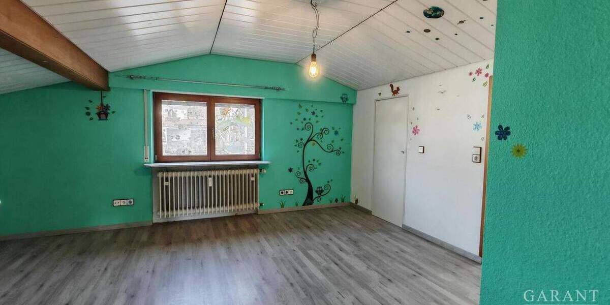 Einfamilienhaus Niefern Öschelbronn Niefern - 7 Zimmer, 239 m&sup2;, 579.000&euro; | Angebot:25778807