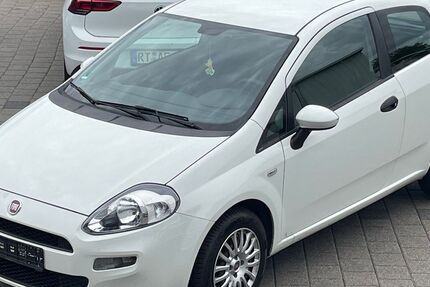 Fiat Punto 151.300 km 2.490 &euro; Reutlingen 72770