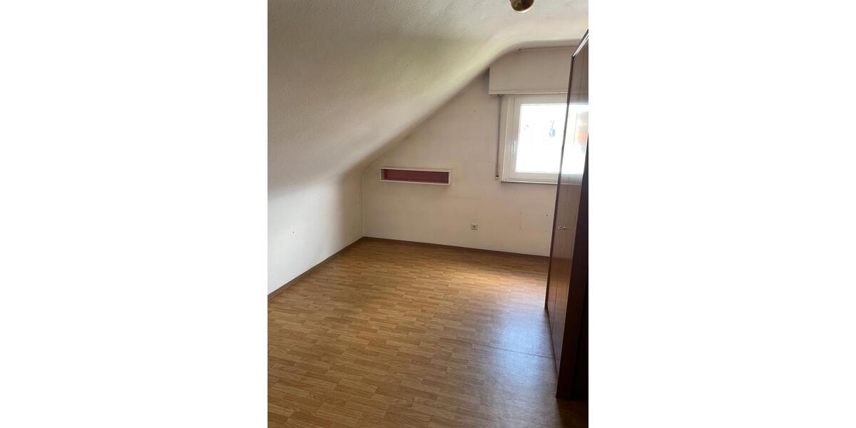 Etagenwohnung Altbach - 5.5 Zimmer, 104 m&sup2;, 299.000&euro; | Angebot:27180756
