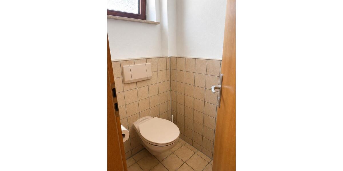 Reihenhaus Wendlingen am Neckar - 6.5 Zimmer, 135 m&sup2;, 1.550&euro; | Angebot:27617674