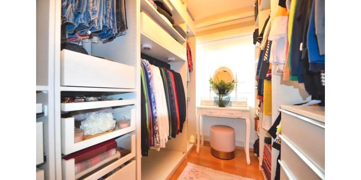 Reihenhaus Leonberg - 5 Zimmer, 132 m&sup2;, 698.000&euro; | Angebot:26817409