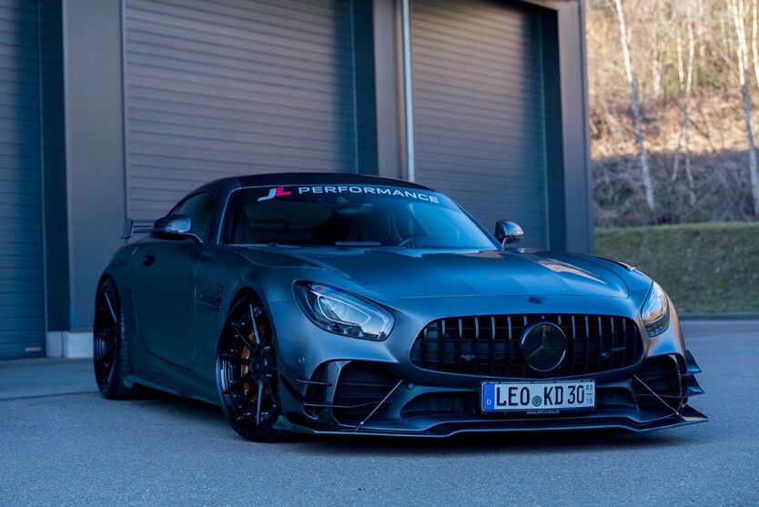 Mercedes-Benz AMG GT R 18.200 km 153.000 € Weil der Stadt 71263