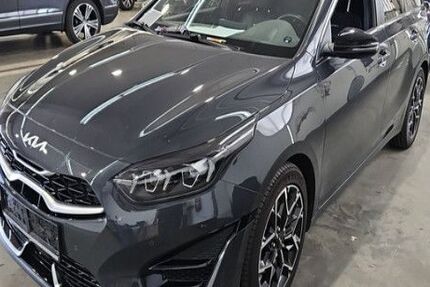 Kia ceed Sportswagon 45.216 km 21.699 &euro; Reutlingen / Mittelstadt 72766