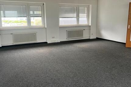 Gewerbeobjekt Sindelfingen Darmsheim - 1.200&euro; | Angebot:26250989