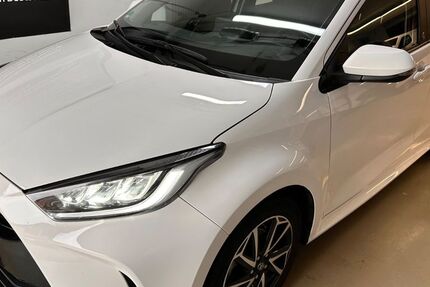 Toyota Yaris 49.477 km 17.990 &euro; LEONBERG 71229