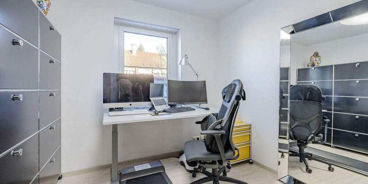 Etagenwohnung Ludwigsburg Ost - 3 Zimmer, 93 m&sup2;, 665.000&euro; | Angebot:24687762