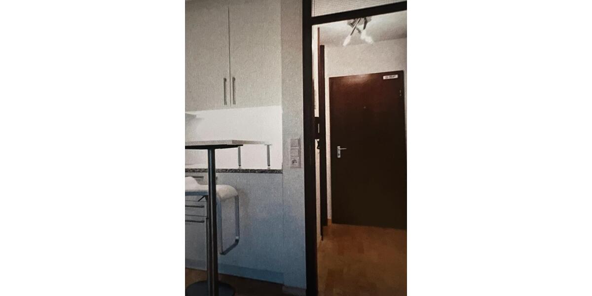 Hochparterre Stuttgart Stuttgart-West - 1 Zimmer, 26 m&sup2;, 920&euro; | Angebot:26238436