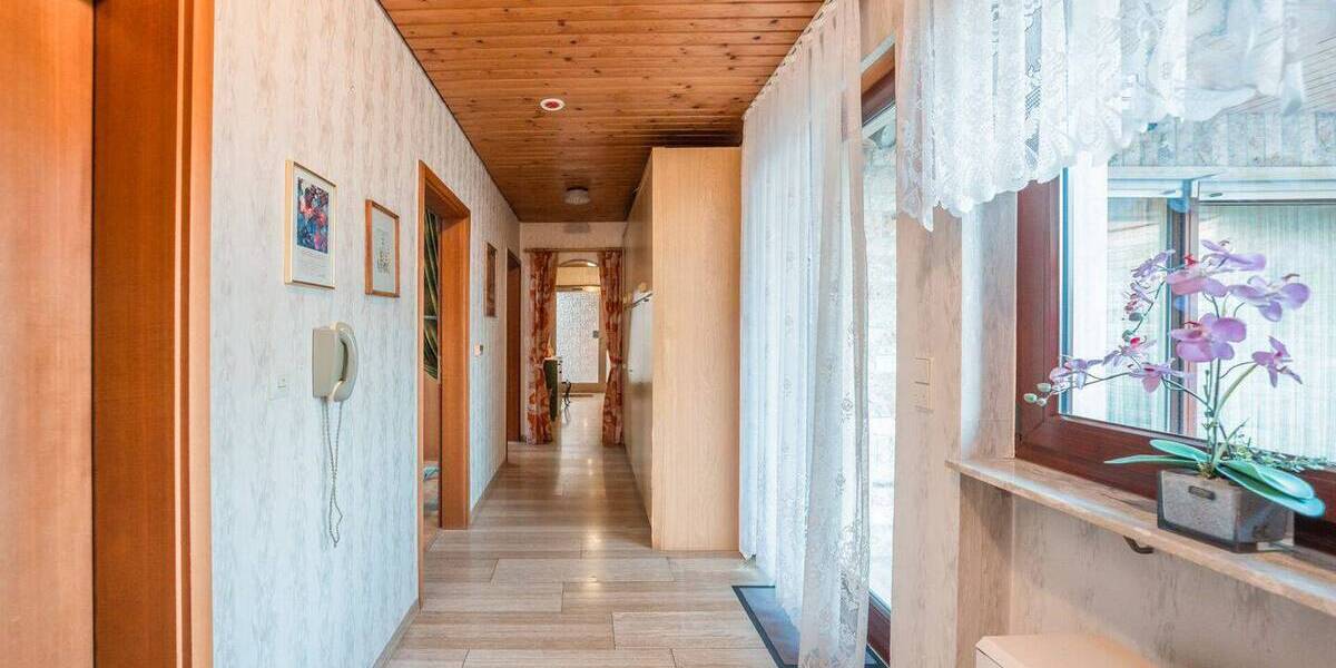 Bungalow Kernen im Remstal Rommelshausen - 4 Zimmer, 131 m&sup2;, 639.000&euro; | Angebot:26082533