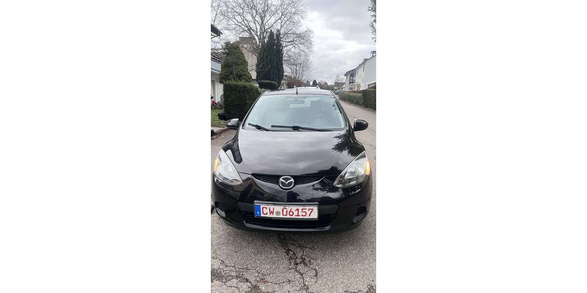 Mazda 2 180.000 km 1.999 &euro; Schömberg - Langenbrandt 75328