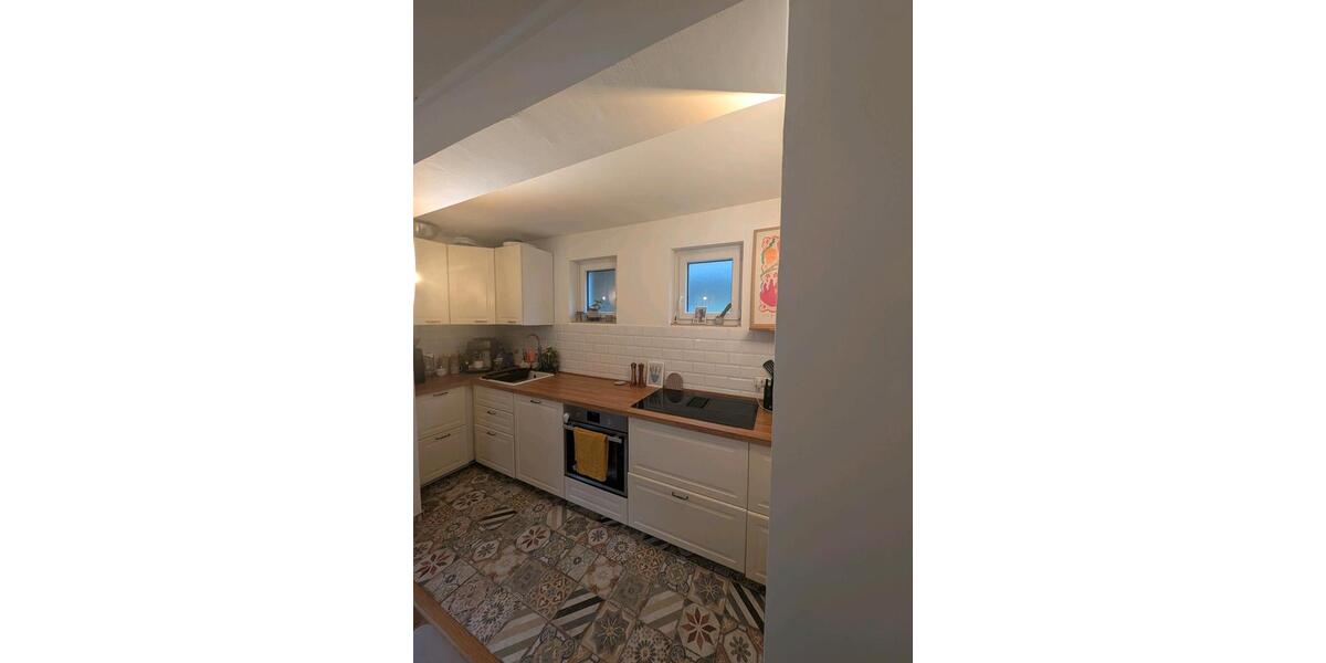 Etagenwohnung Stuttgart Botnang - 3 Zimmer, 76 m&sup2;, 390.000&euro; | Angebot:24704825