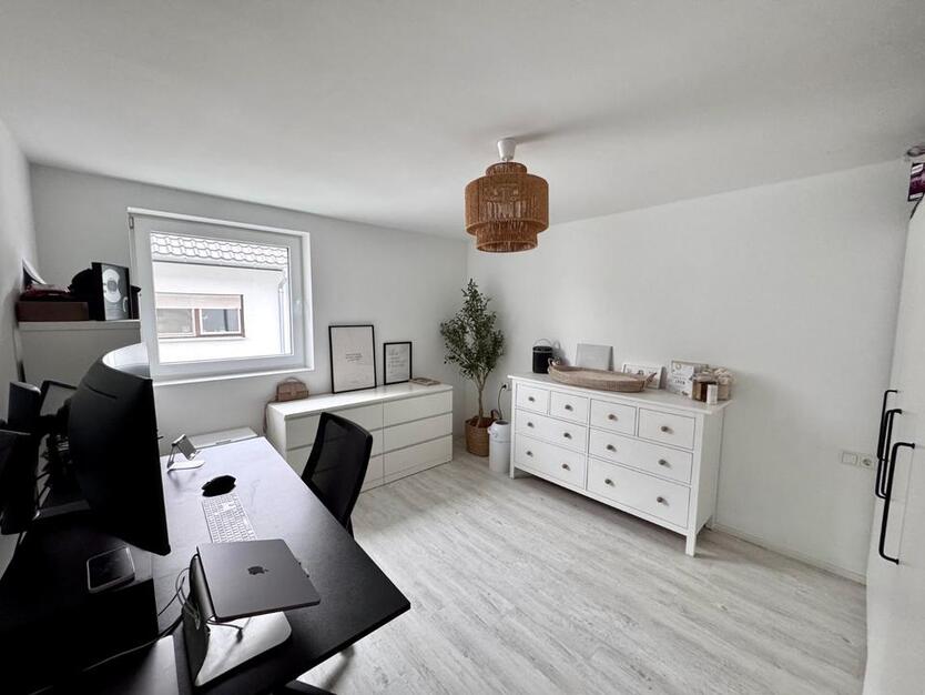 Moderne 3,5-Zi-Wohnung mit gehobener Ausstattung in Filderstadt zimmer