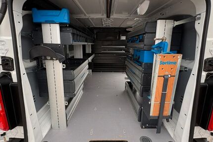 Opel Vivaro 61.790 km 18.900 &euro; Sindelfingen 71065