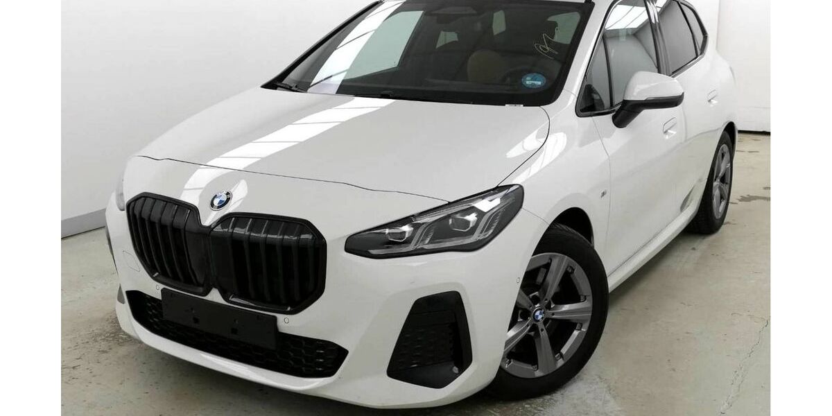 BMW 223 Active Tourer 22.300 km 34.460 € Böblingen 71032