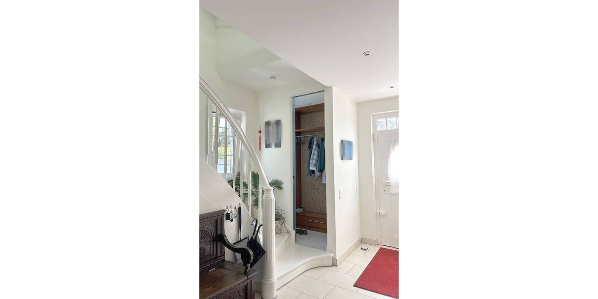 Doppelhaushälfte Ludwigsburg Nord - 6 Zimmer, 225 m&sup2;, 1.150.000&euro; | Angebot:26751008
