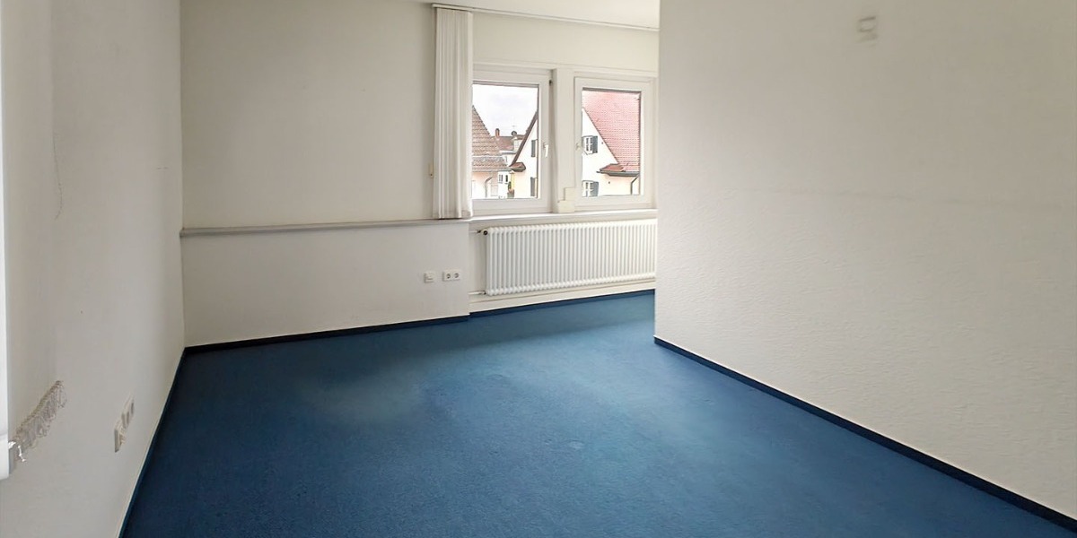 Verwaltungsbau mit insgesamt 22 Zimmern in der Innenstadt - Gewerbeobjekt Reutlingen Baden-Württemberg | Angebot:24845647