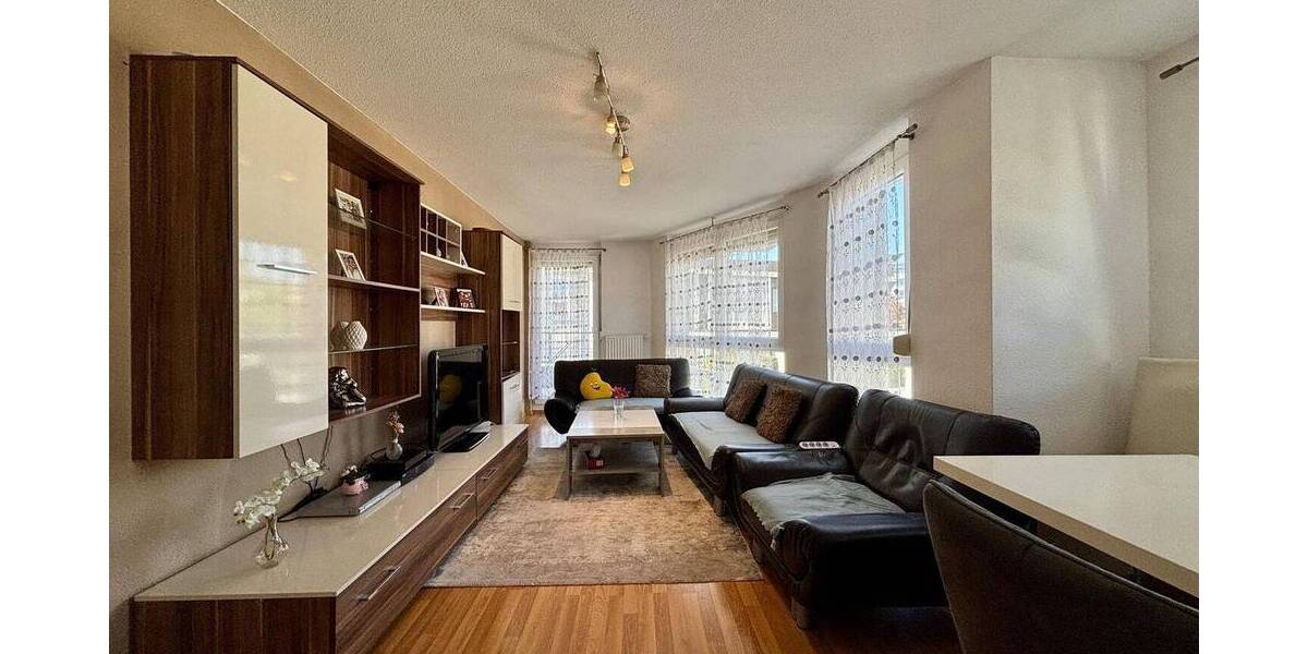 Etagenwohnung Sindelfingen Mitte - 4 Zimmer, 101 m&sup2;, 458.000&euro; | Angebot:26503079
