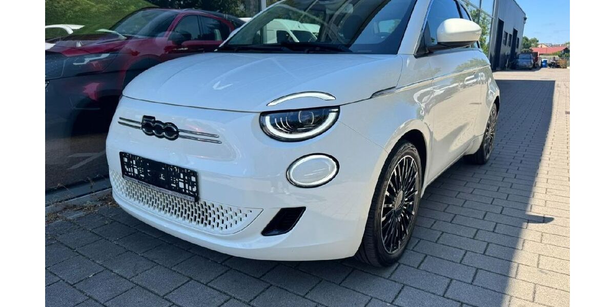 Fiat 500e 54.880 km 18.500 &euro; Böblingen 71034