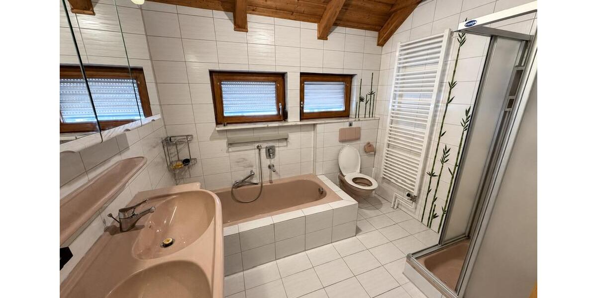 Doppelhaushälfte Metzingen - 5 Zimmer, 120 m&sup2;, 589.000&euro; | Angebot:27211909