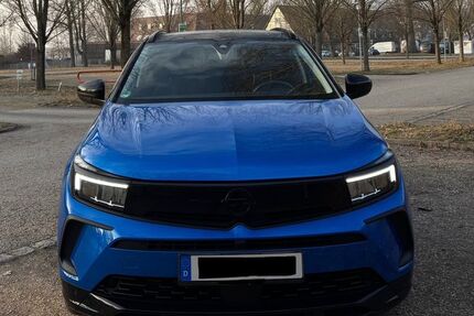 Opel Grandland (X) 46.000 km 16.000 &euro; Esslingen 73730