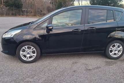 Ford B-Max 112.000 km 6.499 &euro; Stuttgart 70469