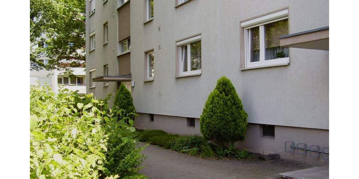 Etagenwohnung Ludwigsburg Eglosheim - 3 Zimmer, 75 m&sup2;, 915&euro; | Angebot:24543787