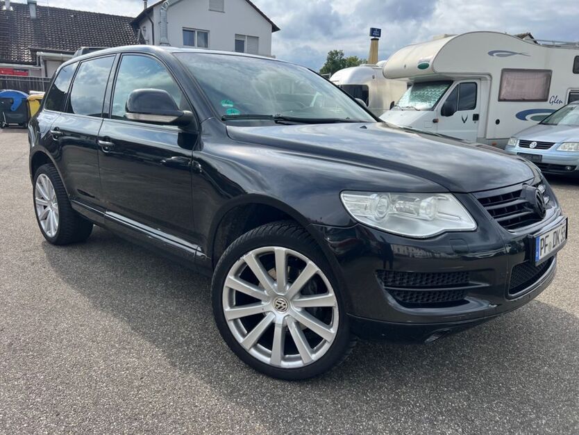 VW Touareg 286.000 km 5.750 € Illingen 75428