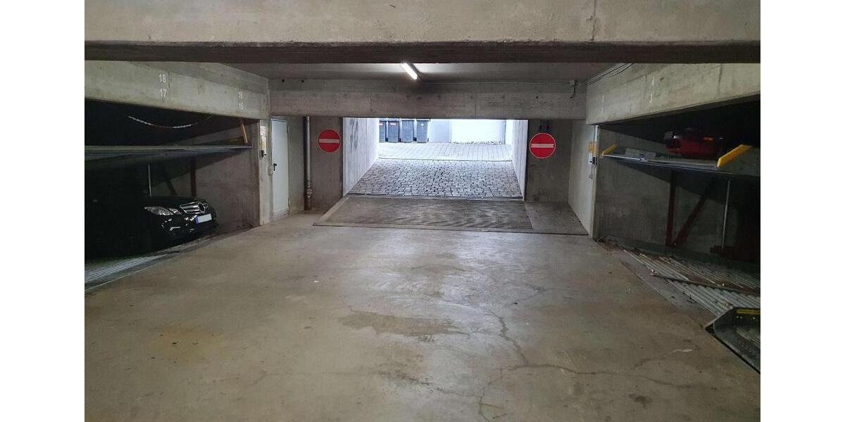 Dachgeschoßwohnung Reutlingen Reutlingen-Betzingen - 2 Zimmer, 84 m&sup2;, 950&euro; | Angebot:27619684