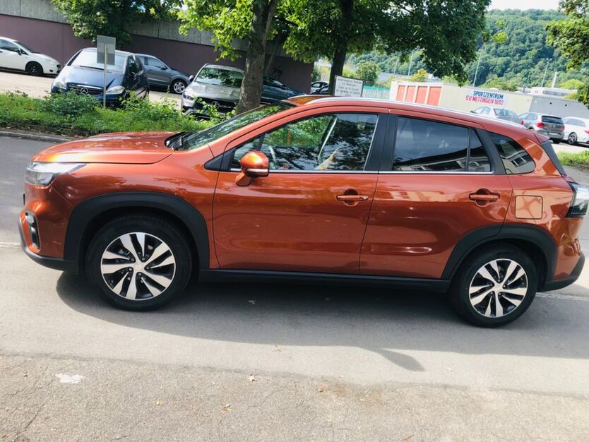 Suzuki (SX4) S-Cross 8.978 km 22.350 € Esslingen 73733