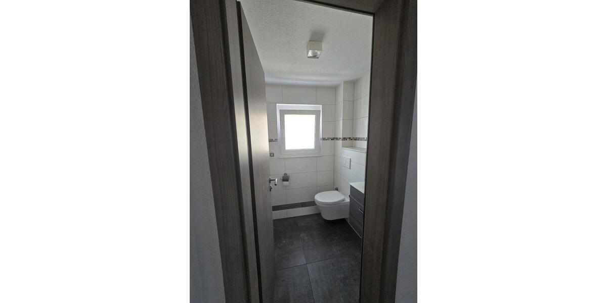 Etagenwohnung Gärtringen - 3.5 Zimmer, 100 m&sup2;, 1.500&euro; | Angebot:25432110