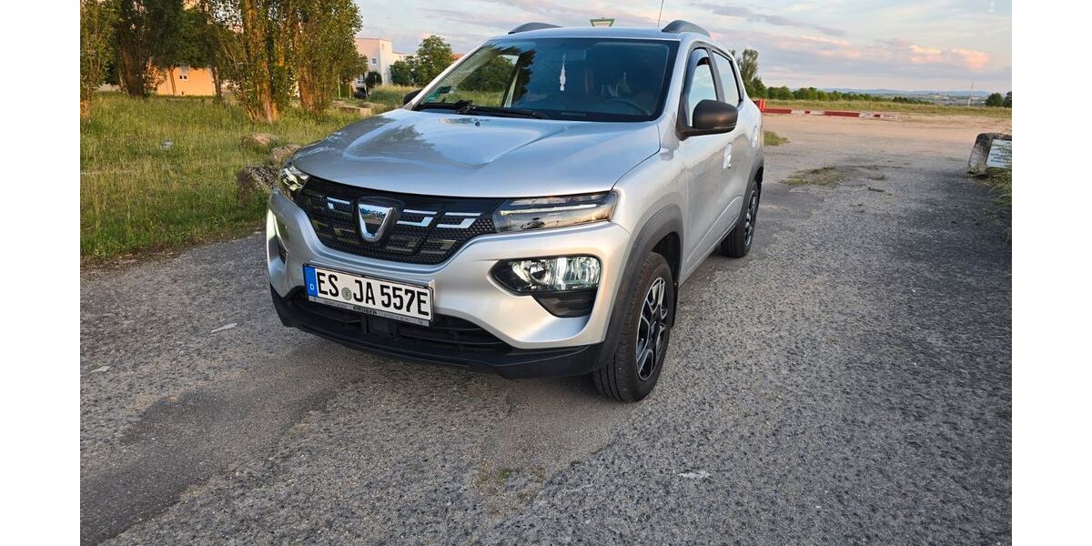 Dacia Spring 31.000 km 10.600 &euro; Esslingen am Neckar 73734