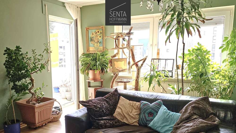 Etagenwohnung Esslingen am Neckar Pliensauvorstadt - 4.5 Zimmer, 111 m&sup2;, 415.000&euro; | Angebot:22936052