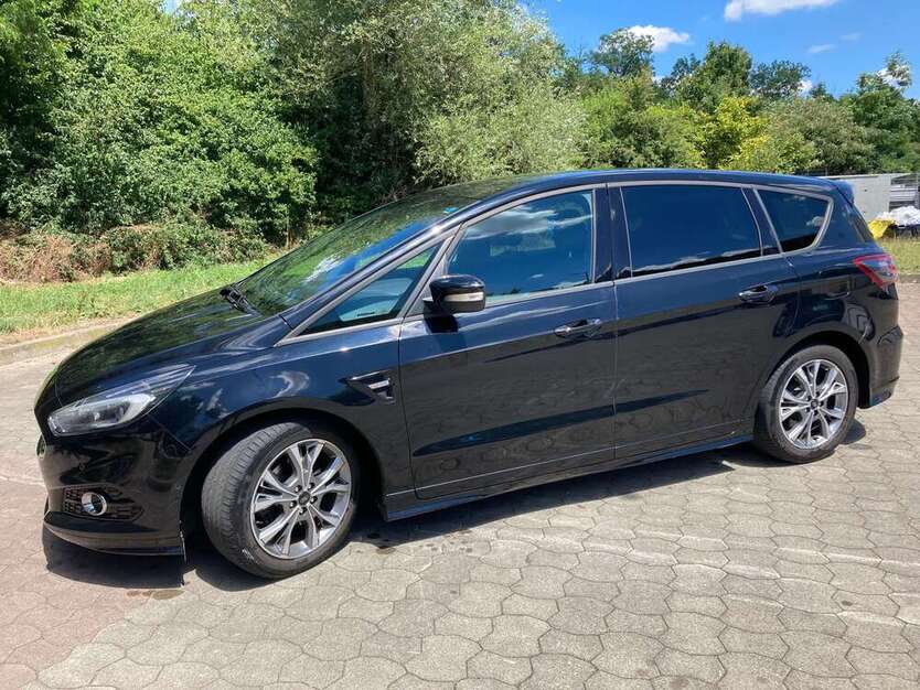 Ford S-Max 56.929 km 21.399 € Ludwigsburg 71640