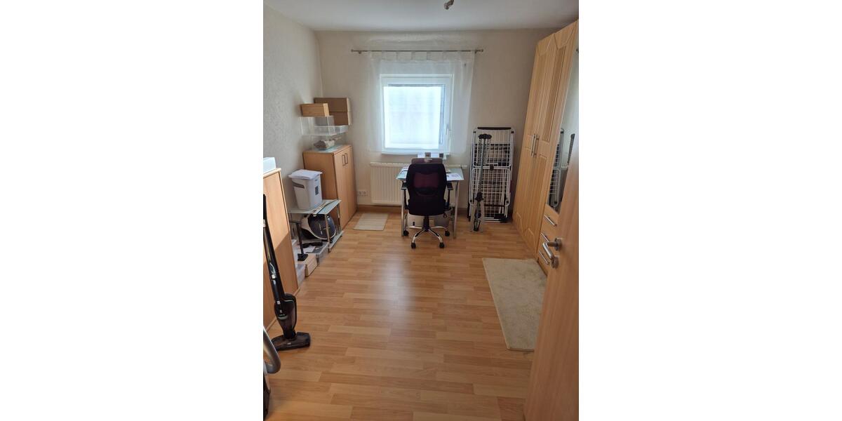 Mehrfamilienhaus, Wohnhaus Sindelfingen Darmsheim - 7 Zimmer, 155 m&sup2;, 525.000&euro; | Angebot:27186983