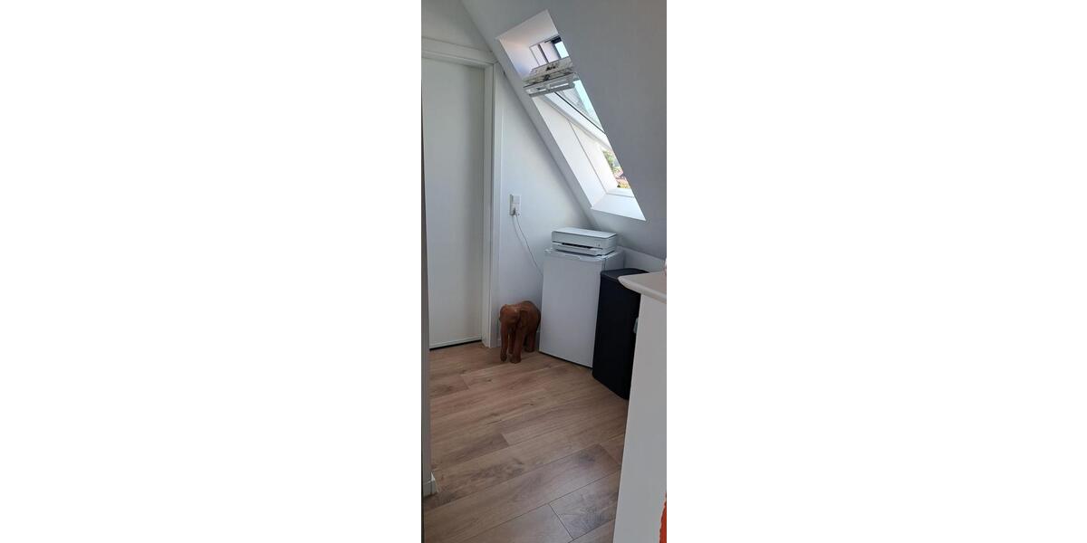 Dachgeschoßwohnung Rottenburg am Neckar - 3 Zimmer, 50 m&sup2;, 875&euro; | Angebot:26226342