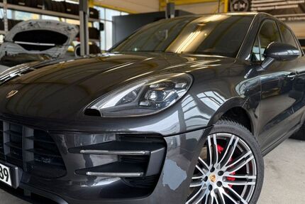 Porsche Macan 198.000 km 26.950 € Ludwigsburg 71642