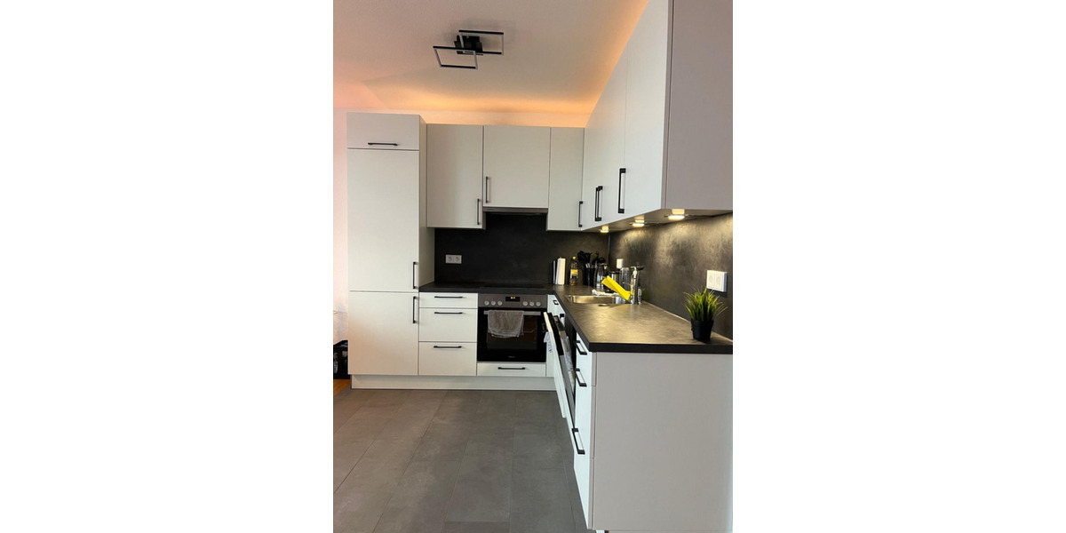 Etagenwohnung Herrenberg - 3 Zimmer, 82 m&sup2;, 1.300&euro; | Angebot:25354036